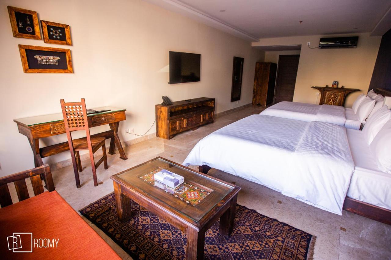 Roomy Signature Hotel, Islamabad Eksteriør billede