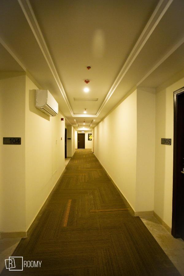 Roomy Signature Hotel, Islamabad Eksteriør billede