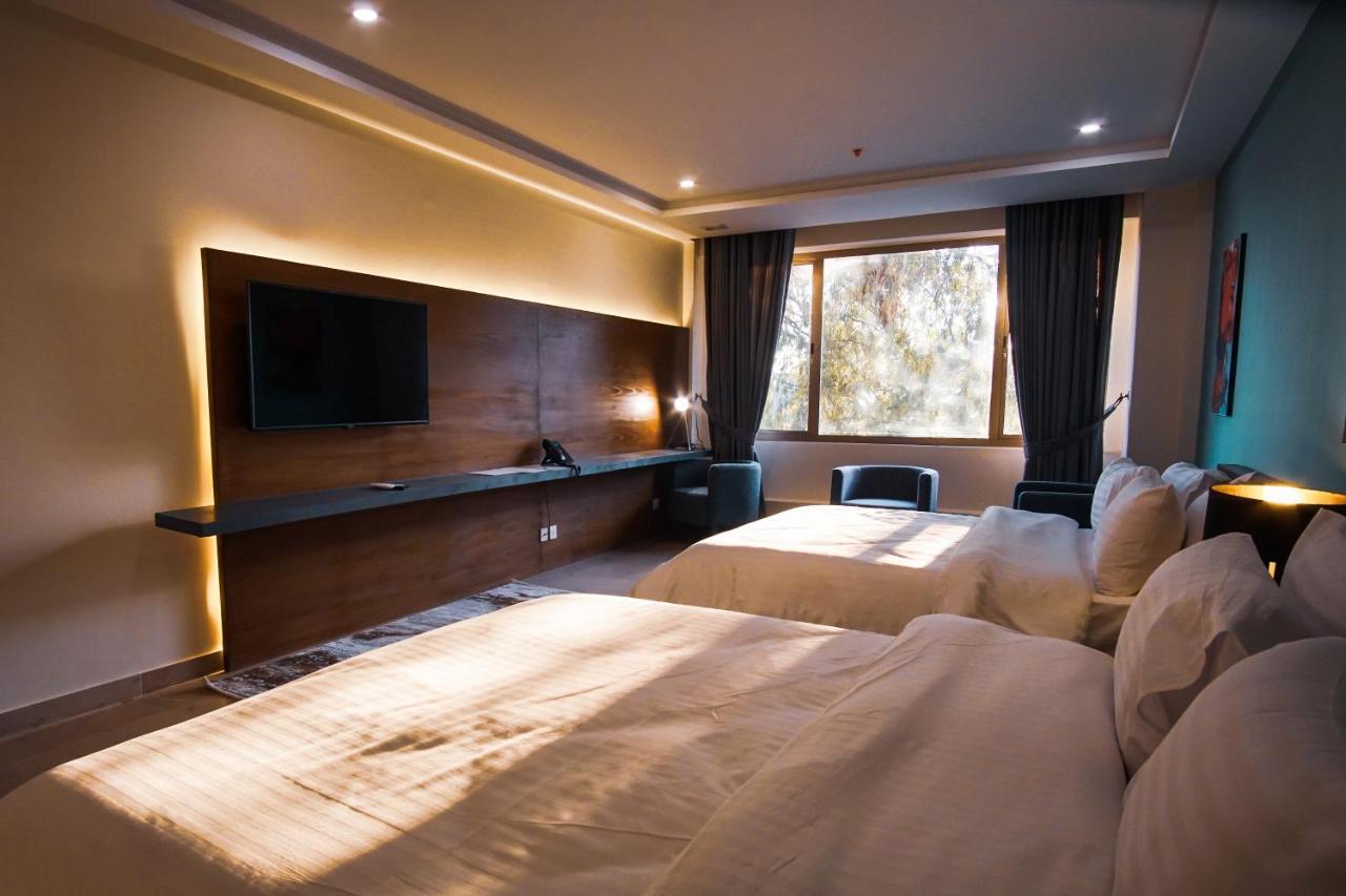 Roomy Signature Hotel, Islamabad Eksteriør billede