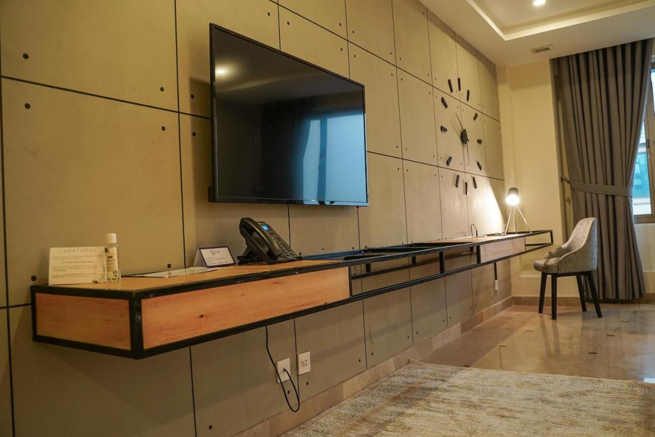Roomy Signature Hotel, Islamabad Eksteriør billede